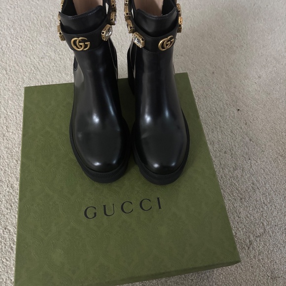 Gucci Nero Ankle Boot **Authentic** - Picture 2 of 6